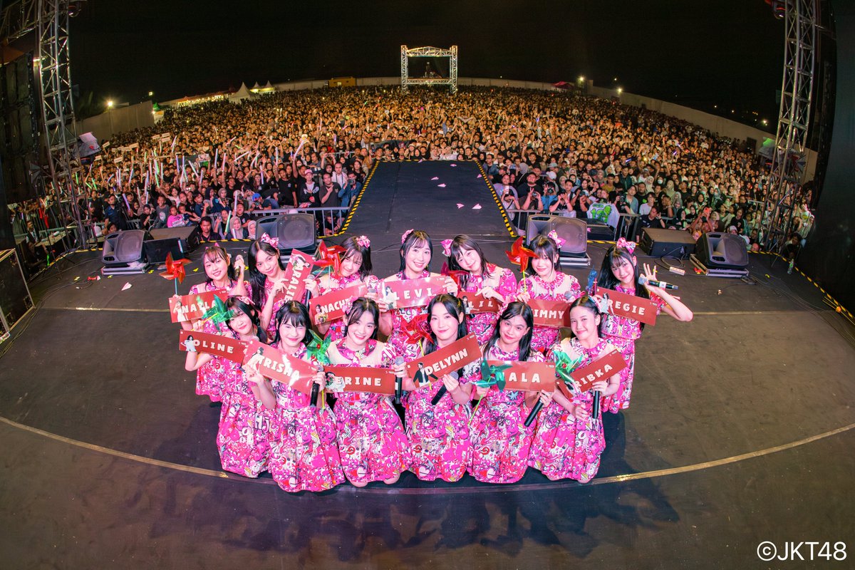 PEKALONGAN ORA MAIN-MAIN!!
Seko panggung, rasa sayange keroso 🫶
Maturnuwun kanggo malam seng luar biasa ini!

Terima kasih Gelombang Cinta Fest! Malam ini akan kami simpan sebagai kenangan manis. Sampai bertemu di panggung berikutnya! ✨🙌