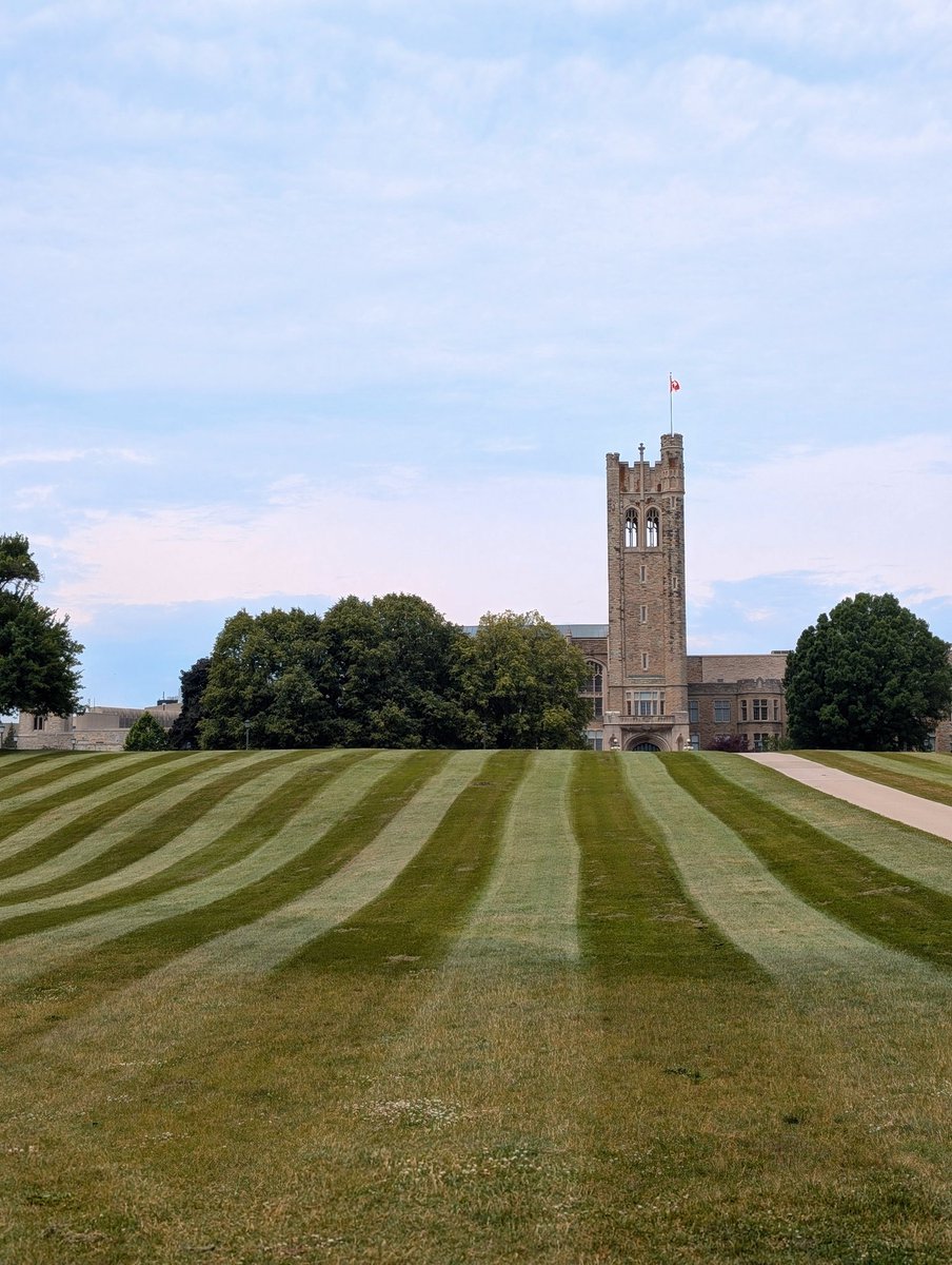 Warm wishes headed into this sunshine-filled weekend! 😎🌞
<a href="/WesternU/">Western University</a>