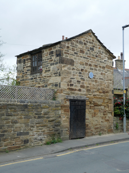 The Language of Stone: Historic Architecture in Horbury - Part 1 thelanguageofstone.blogspot.com/2025/07/histor… <a href="/MuseoGeominero/">Museo Geominero</a> <a href="/GeolAssoc/">Geologists' Assoc</a> <a href="/GeoOutreach/">Geological Outreach</a> <a href="/SHU_LizL/">Elizabeth Laycock</a> <a href="/GeologyPage/">Geology Page</a> <a href="/GeolSoc/">The Geological Society</a> <a href="/Geology_History/">History_of_Geology</a> <a href="/BritGeoSurvey/">British Geological Survey</a> <a href="/HistoricEngland/">Historic England</a> <a href="/Expwakefield/">Experience Wakefield</a> <a href="/WakefieldCivicS/">Wakefield Civic Soc.</a> <a href="/YorksVernacular/">YVBSG</a> <a href="/Welcome2Yorks/">Welcome to Yorkshire</a>