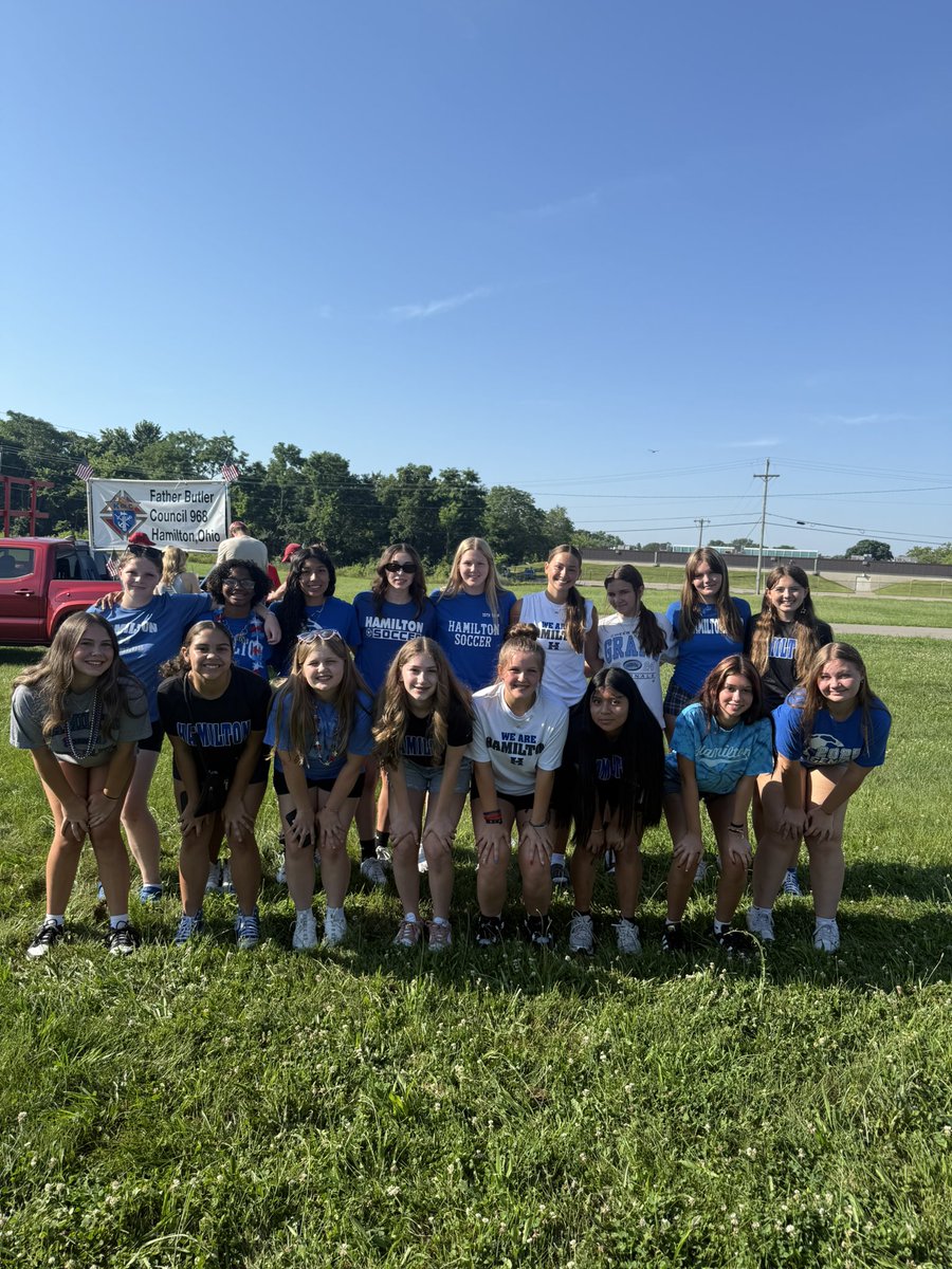 Spent the morning walking in the 4th of July parade! Happy 4th of July!🎆🎆 #BigBlue #Hamilton