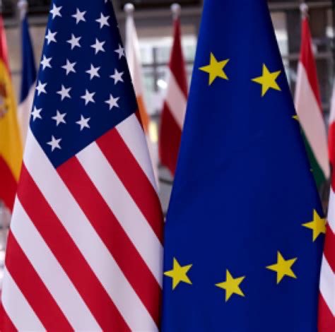 EUAmbUS's tweet image. Happy Independence Day, America!
EU and US are united by shared history and values.
EU and US are united by shared respect for freedom.
Let’s stay united for a world that’s safer, more peaceful, and more prosperous.
🇪🇺❤️🇺🇸
Happy 4th to all my American friends! #249
