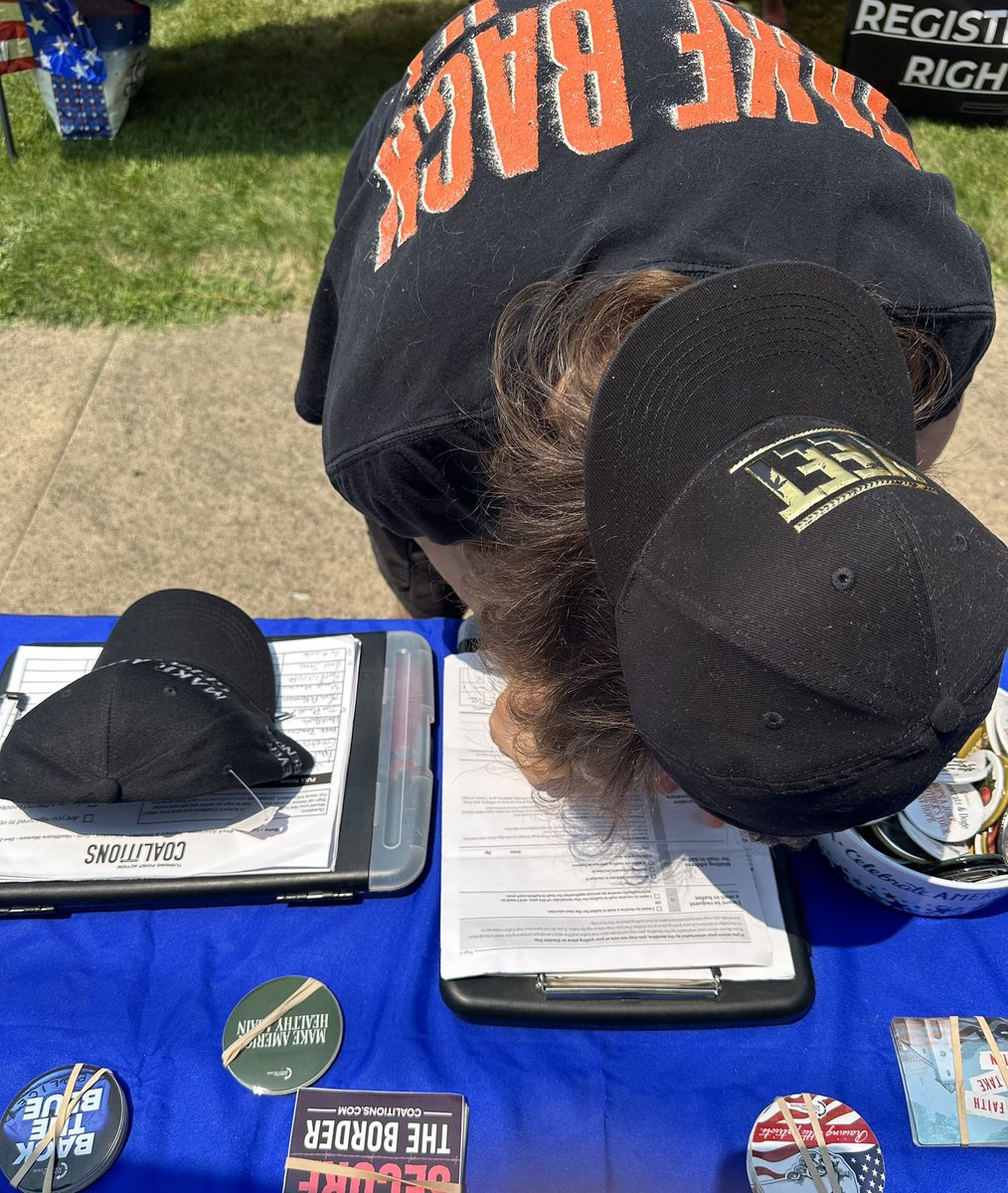 Noah Formica (@nformicagop) on Twitter photo Another Gen Z registering to vote in Pennsylvania this Independence Day! +1 🔴 🇺🇸
<a href="/TPAction_/">Turning Point Action</a> Another Gen Z registering to vote in Pennsylvania this Independence Day! +1 🔴 🇺🇸
<a href="/TPAction_/">Turning Point Action</a>