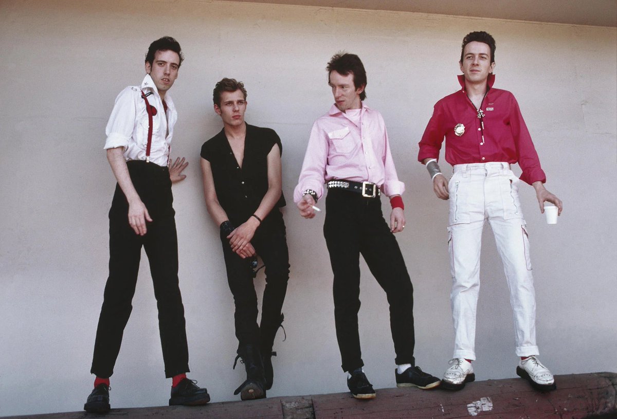 lee_gowing's tweet image. Have a great weekend everyone..but go easy..step lightly..stay free 
#theonlybandthatmatters