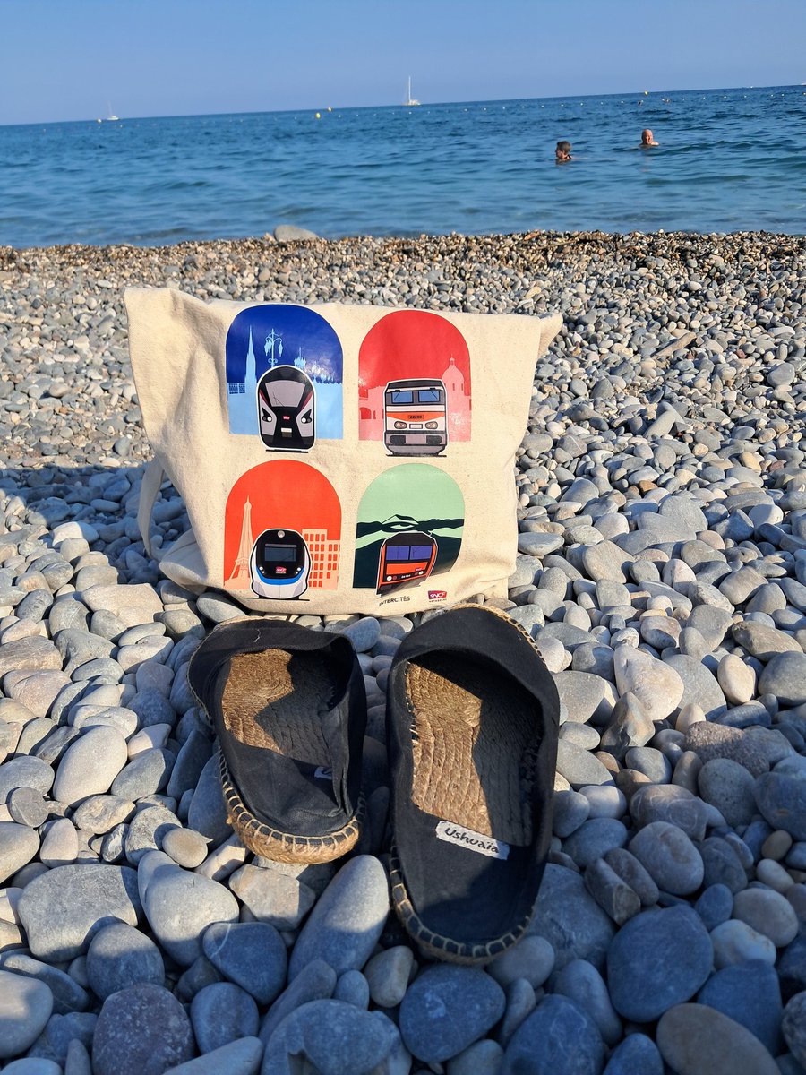 En attendant de retrouver <a href="/GabTH92/">🇬 🇦 🇧-🇫 🇷➊⓿⓿⓿</a> demain...
(26 degrés dans la flotte!)