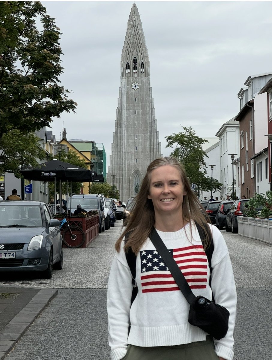 4Hvolpro's tweet image. God bless America. 🇺🇸 Last year I was spending the day in Iceland 🇮🇸. I need to plan another trip.
