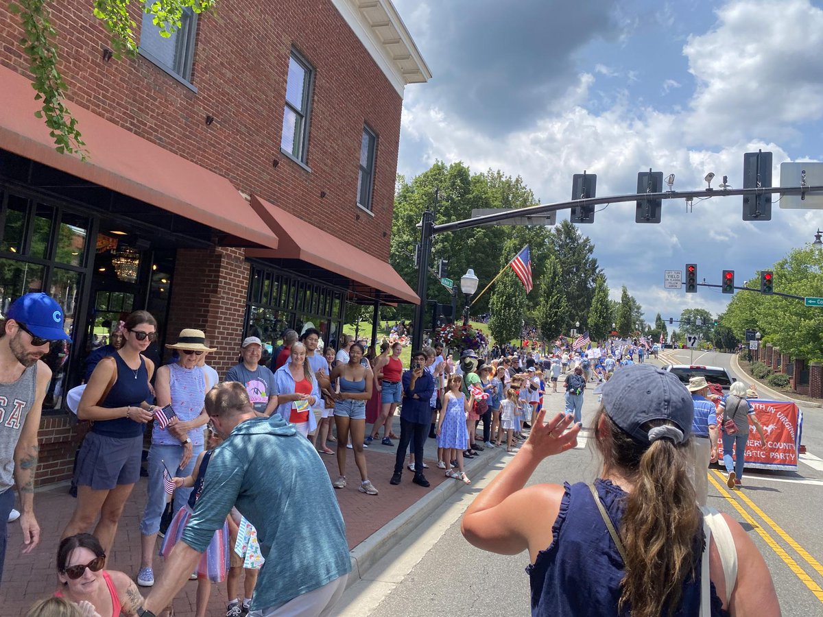 LilyForDelegate's tweet image. 🇺🇲 Happy Fourth of July! 🇺🇲
Here’s to community, freedom, and the ongoing work of building a better future together.