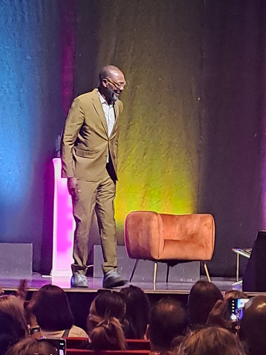 bolton_jinks's tweet photo. Day 2 @EducationFest and more great sessions from @KindnessCoach_ (photo opportunity grabbed!) and @jazampawfarr - will forgive her for saying I was sporting the @AdamSandler (Happy Gilmore?) look - before the legendary @LennyHenry aptly brought #EducationFest to a close. 🌞🎉💖 https://t.co/oz2kHS3XHY