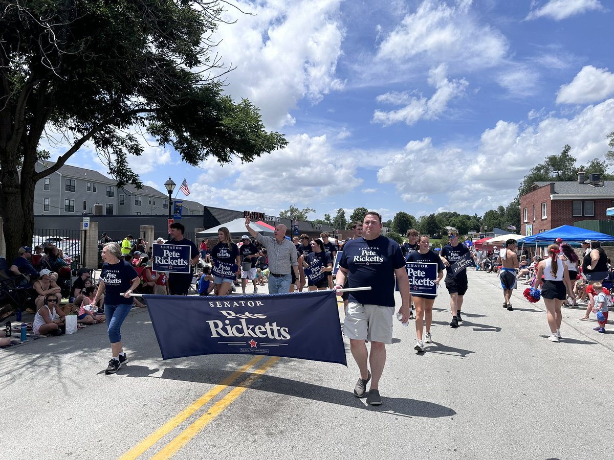 PeteRicketts's tweet image. It was great to see everyone celebrating our freedoms today at the Ralston Independence Day Parade!