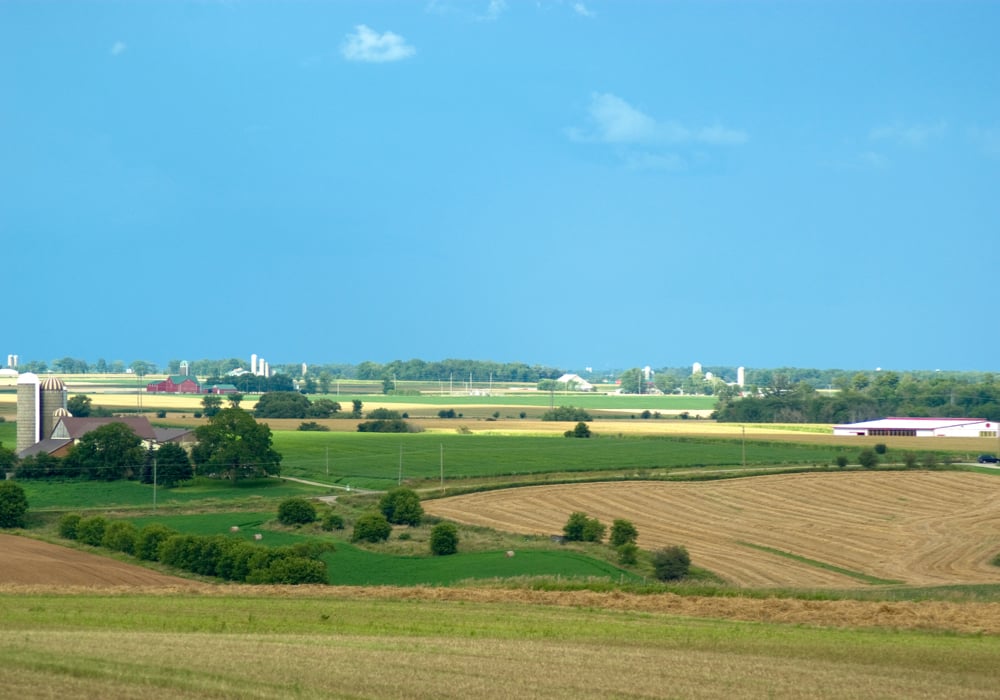 Updated Environment Farm Plan will be available to Ontario farmers starting July 14. vist.ly/3n8ikfd