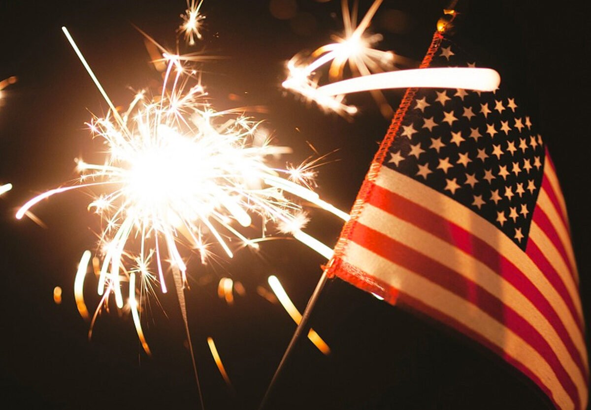 ReeceHarding's tweet image. Happy 4th of July!
6 months ago I was unemployed, broke, and had no idea what I wanted to do with my life
Today I'm working my dream job and genuinely excited about the future
Here's exactly how it happened (thread for my future self, but maybe it'll help someone else too) 🧵