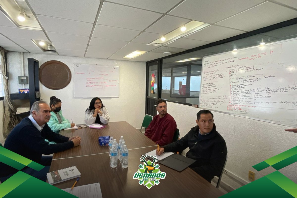 🤝💻 El #TESSFP sostuvo reunión con la empresa #IUSA para definir contenidos del curso de #SolidWorks que será impartido al personal técnico. 
¡Seguimos fortaleciendo la alianza academia-industria! 
⚙️📐 #IngenieríaCivil #VinculaciónProductiva #TESSFP