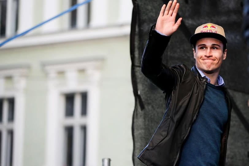 »Vse ženske so kurbe in ne bom kaznovan.« 🧵