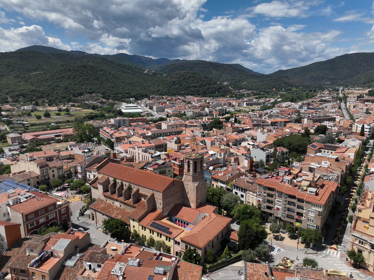Juny ‘25 #LaGarriga | 18 nits tropicals. 18 dies sense baixar dels 20°C en cap moment. Una calor, també nocturna, que serà cada cop més intensa i persistent al nostre poble, i que fa només 30 anys era cosa d’unes poques nits en tot l’estiu. Emergència climàtica. 

📸 Xavi Garriga