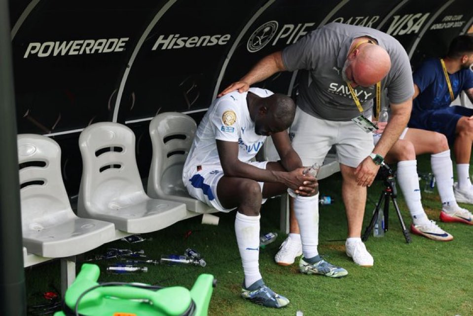 افضل لاعب اليوم ماقصرت كوليبالي ❤️<a href="/kkoulibaly26/">Koulibaly Kalidou</a>