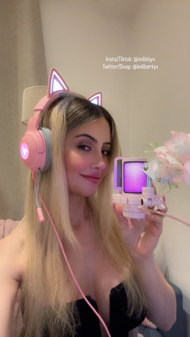 Watch Liberty Valentine TS • No PPV Top 0.06%'s leaked NSFW photo on TwXstars