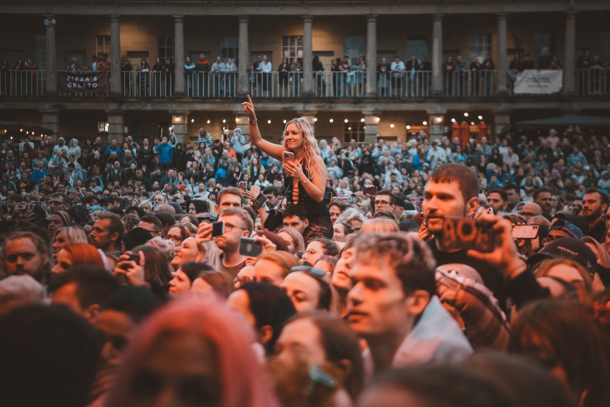 The Piece Hall tweet media