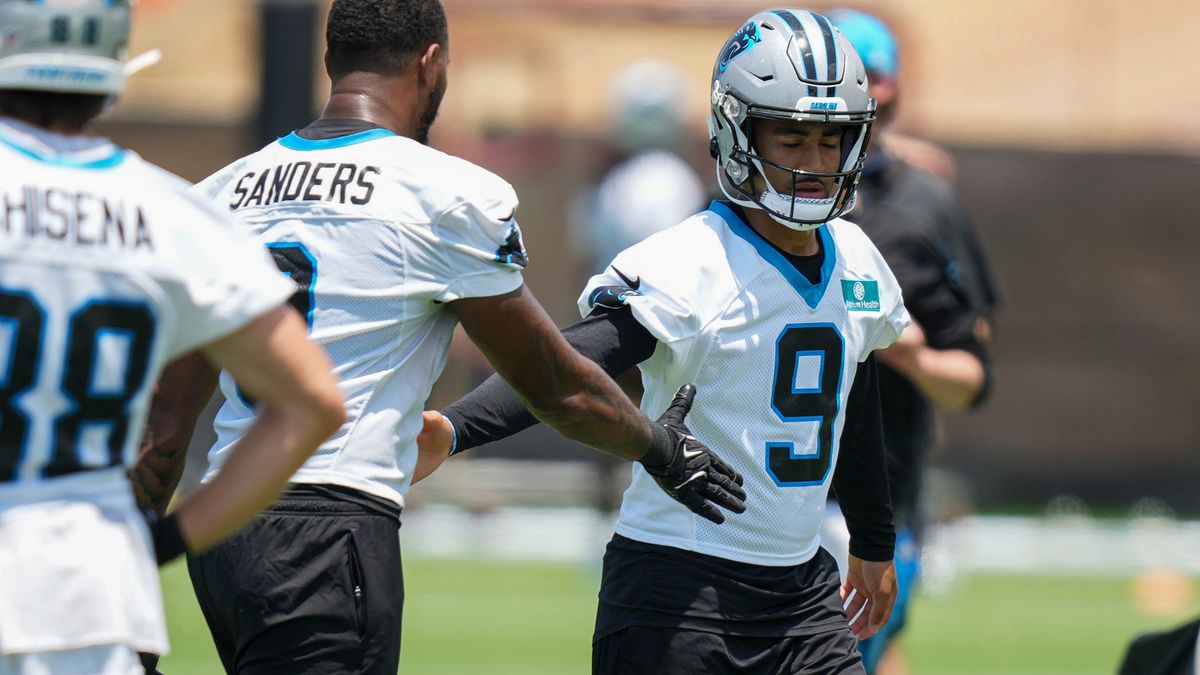 Panthers QB Bryce Young dished out some dots to his receivers during a training session in Minnesota this past week. pantherswire.usatoday.com/story/sports/n…