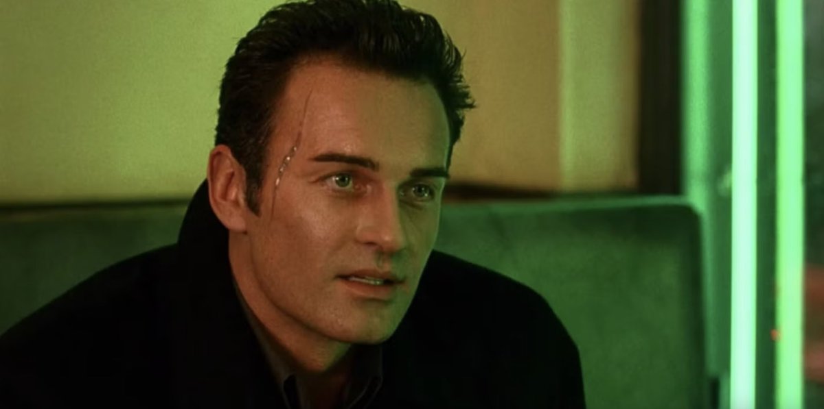 Умер актер Джулиан Макмэхон, известный по роли Доктора Дума в «Фантастической четверке» и сериалам «Части тела» и «Зачарованные».

Ему было 56 лет.