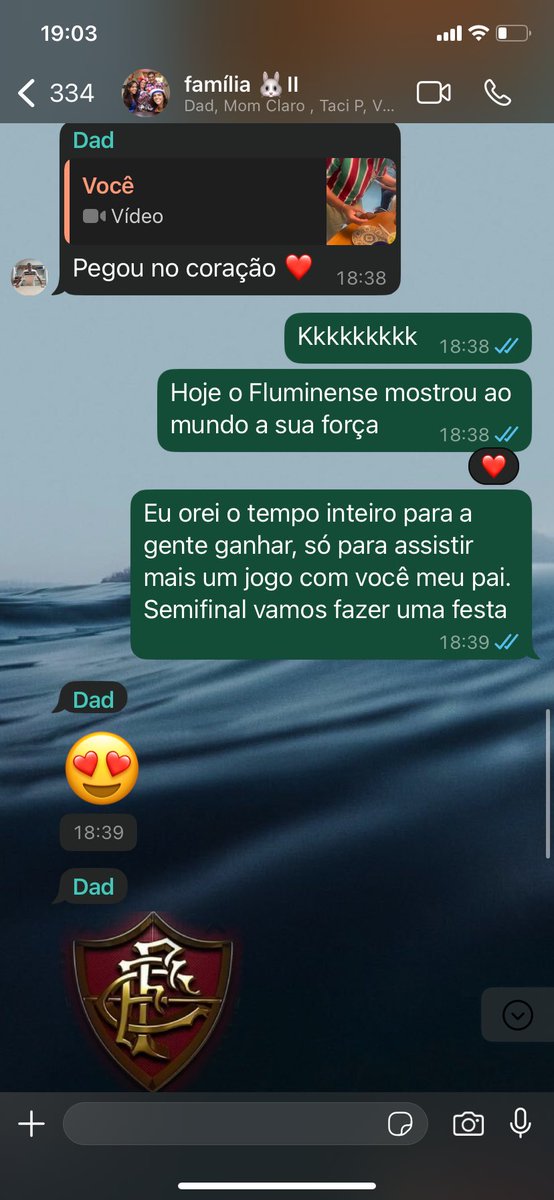 Assisti o jogo hoje longe de meu pai. Eu disse a ele que a gente ia passar só para eu ver mais um jogo desse campeonato com ele 🥺🥺🥺