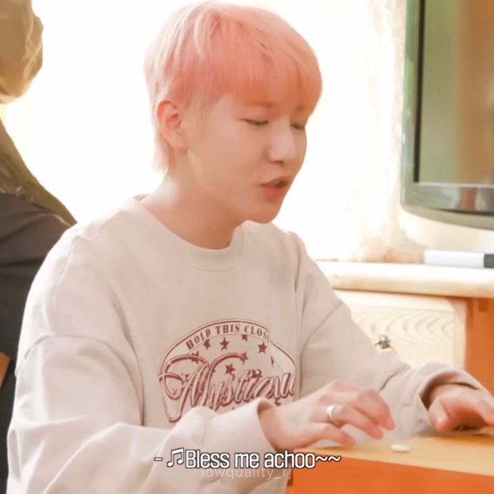 저화질의 런쥔 tweet media