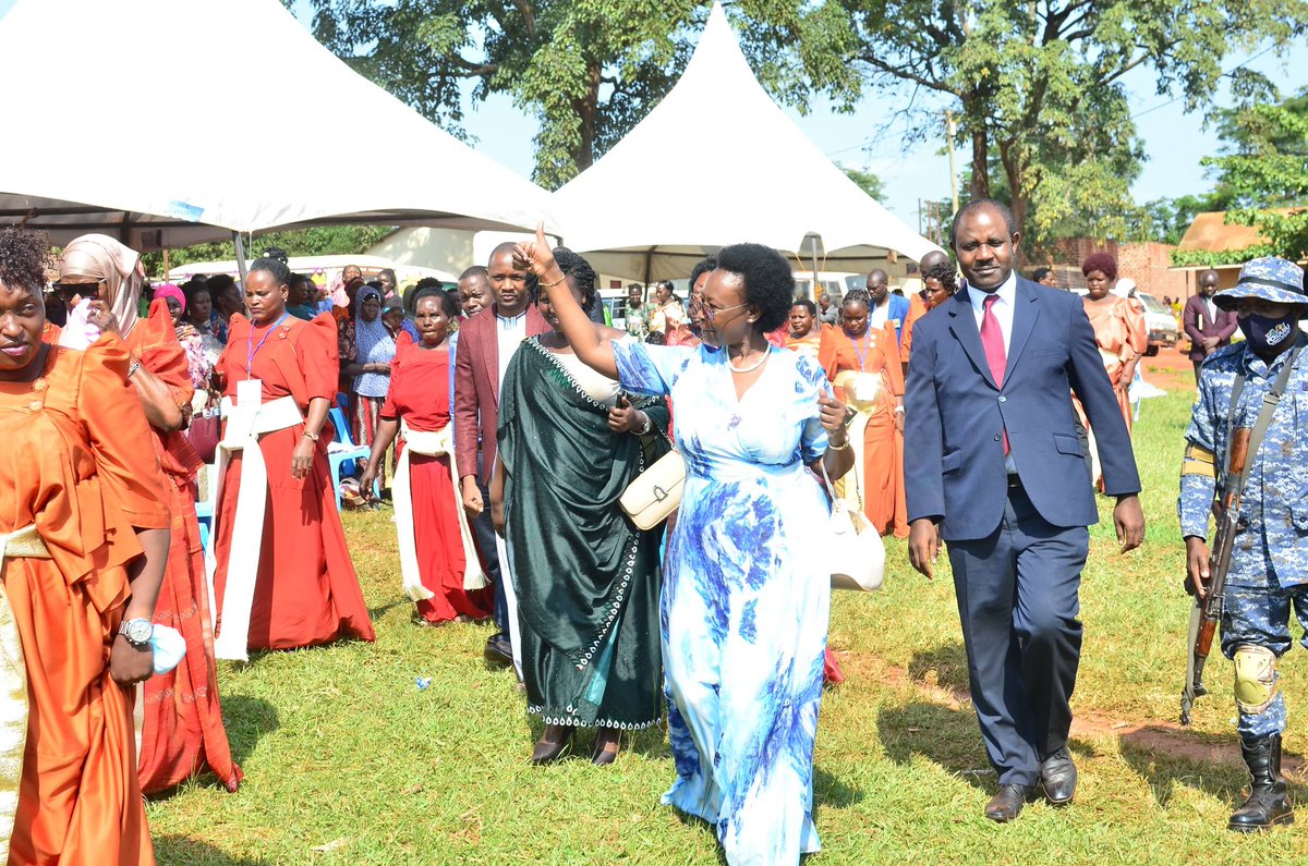 Hon Minister Alice Kaboyo Champions Cultural Values and Women’s Empowerment at Buganda Women’s Day Celebration in Bulemeezi, Nakaseke District #gotchanewsuganda #BreakingNews   gotchah.blog/hon-minister-a…