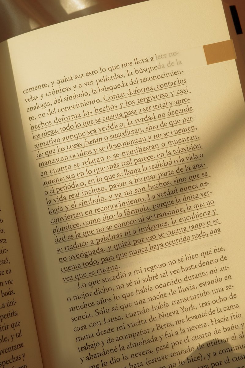 _lauraespi_'s tweet photo. Me faltan menos de 100 páginas para terminarlo y no sé si podré encontrar unas palabras a la altura de la reseña que merece. https://t.co/kOPNYE2QBg
