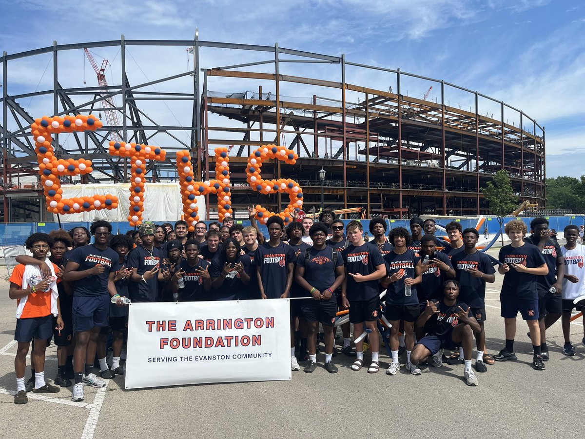 Evanston Township Football (@wildkitsfb) on Twitter photo 4th of July Parade in Evanston!! Great experience seeing the entire city and community come out. Finished up infront of <a href="/NUFBFamily/">Northwestern Football</a> 4th of July Parade in Evanston!! Great experience seeing the entire city and community come out. Finished up infront of <a href="/NUFBFamily/">Northwestern Football</a>