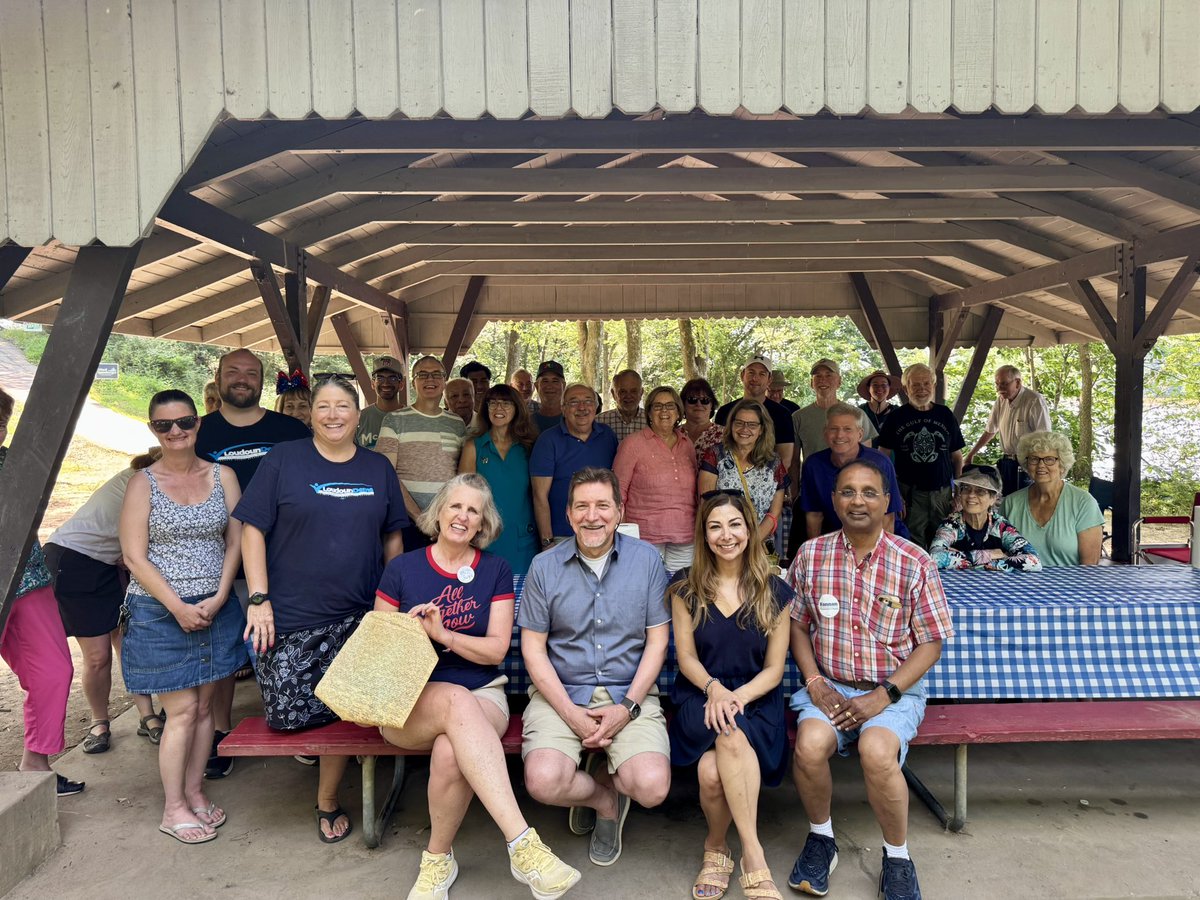 DavidReidVA's tweet image. The Annual Algonkian 4th of July Picnic is always a highlight, great food, good company, and time spent with neighbors. Grateful to the Algonkian Dems for putting together another fantastic event! 💙🇺🇸 #happy4thofjuly