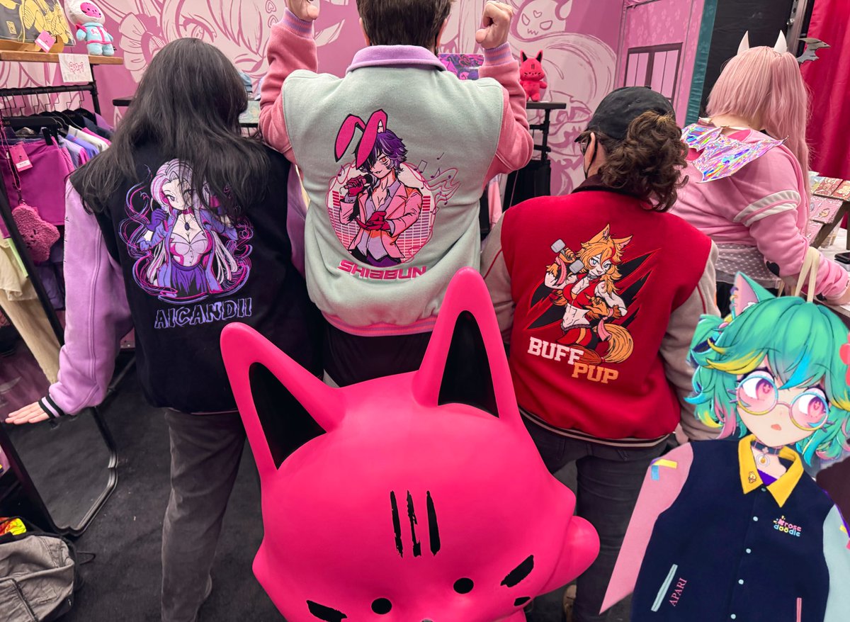 The gang is all here! 🧡💜💚🩷

✨ apari-shop.com/?ref=vchiban ✨