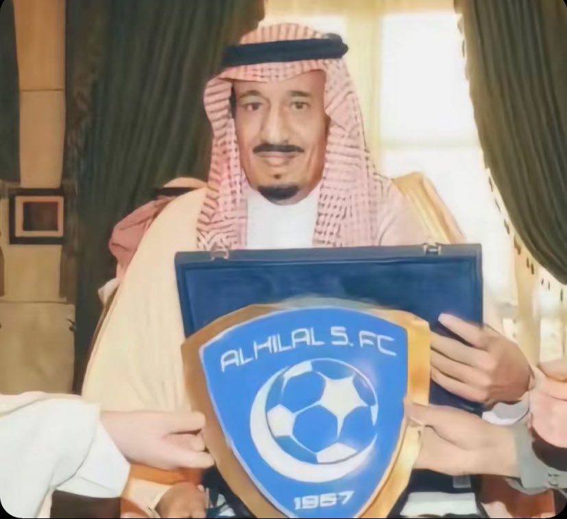 sawa969's tweet photo. بعد مبارة #الهلال_فلومينينسي و الحكم الظالم اقول يا ممثل الوطن #الهلال البطل بقيادة المدرب الداهية #انزاغي اقول لكم  (وفتوا ووفتوا) . https://t.co/knDlNlR6OA