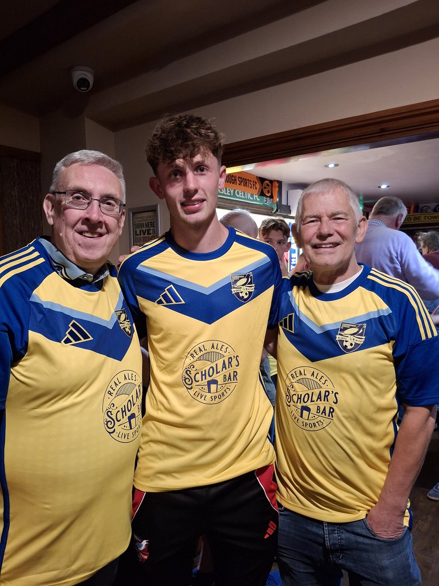 studog66's tweet image. Me @LeonGibsonB00th & @traf1990 but who's the new signing? @safc away kit launch.
Thamk you for taking the time out to speak to us