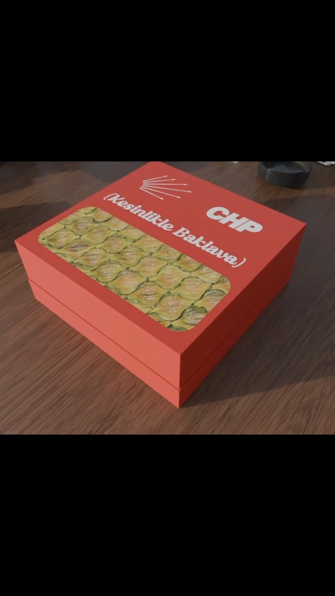 emel1905's tweet photo. @sinanakcil Kesinlikle baklava😂 https://t.co/DkOCHegXXR