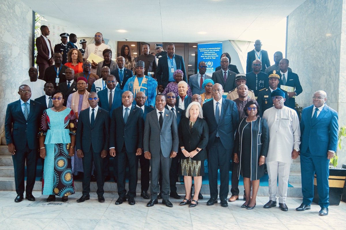 Olivier Beer (@olivierbeer1) on Twitter photo Conférence ministérielle sur la sécurité nationale et la protection des #réfugiés. Lomé. Parce qu’il faut trouver des #solutions ensemble en Afr. de l’Ouest. <a href="/UNHCRWestAfrica/">UNHCR West & Central Africa</a> <a href="/PresidenceTg/">Présidence Togolaise/Togolese Presidency</a> <a href="/CoumbaDSow/">Coumba D. Sow</a> <a href="/UNHCRfrance/">Le HCR en France</a> <a href="/UN_UNOWAS/">UNOWAS</a> Conférence ministérielle sur la sécurité nationale et la protection des #réfugiés. Lomé. Parce qu’il faut trouver des #solutions ensemble en Afr. de l’Ouest. <a href="/UNHCRWestAfrica/">UNHCR West & Central Africa</a> <a href="/PresidenceTg/">Présidence Togolaise/Togolese Presidency</a> <a href="/CoumbaDSow/">Coumba D. Sow</a> <a href="/UNHCRfrance/">Le HCR en France</a> <a href="/UN_UNOWAS/">UNOWAS</a>