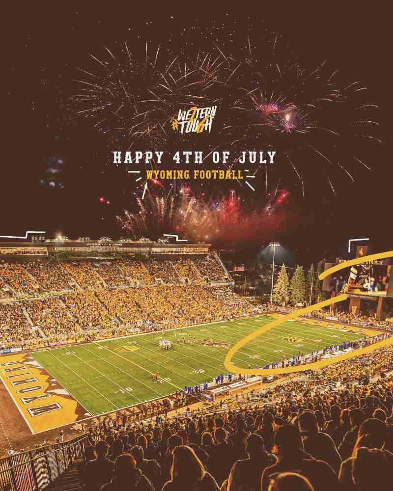 maclainmilius's tweet image. Thanks @CoachABohl @wyo_football!! Happy 4th!