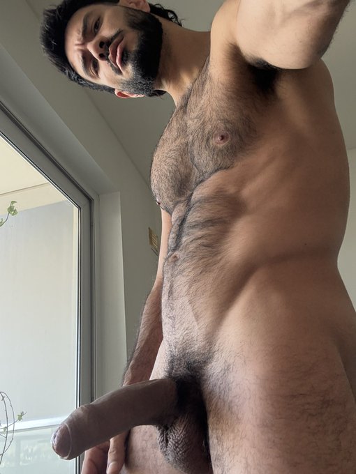 Watch Nico Zetta's leaked NSFW photo on TwXstars