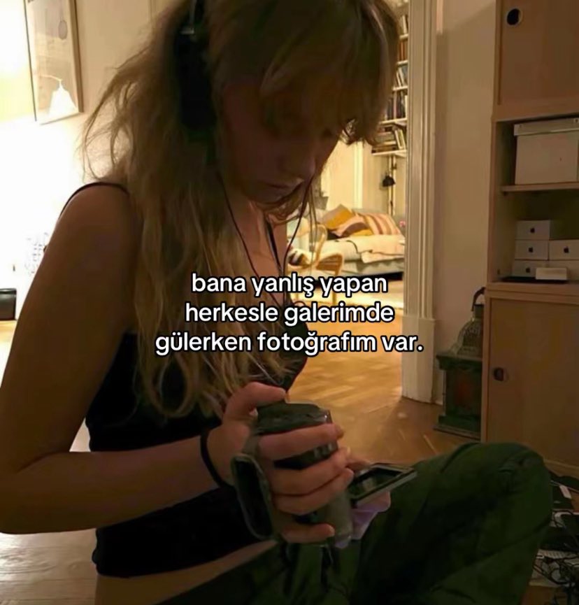 Alya (@alyareckles) on Twitter photo 