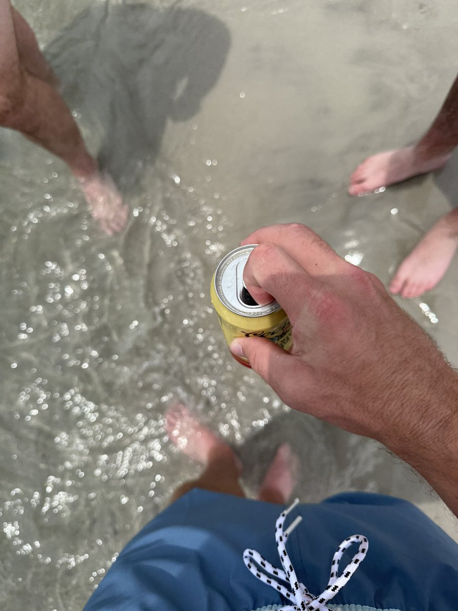 “Why is that fucking idiot sticking his finger in his drink?” Well I’m sorry ma’am I’m just doing my part to get these boys back home in time to be with their families for the 4th!! 2.5 troops home for the banquet and counting. Everyone have a damn day