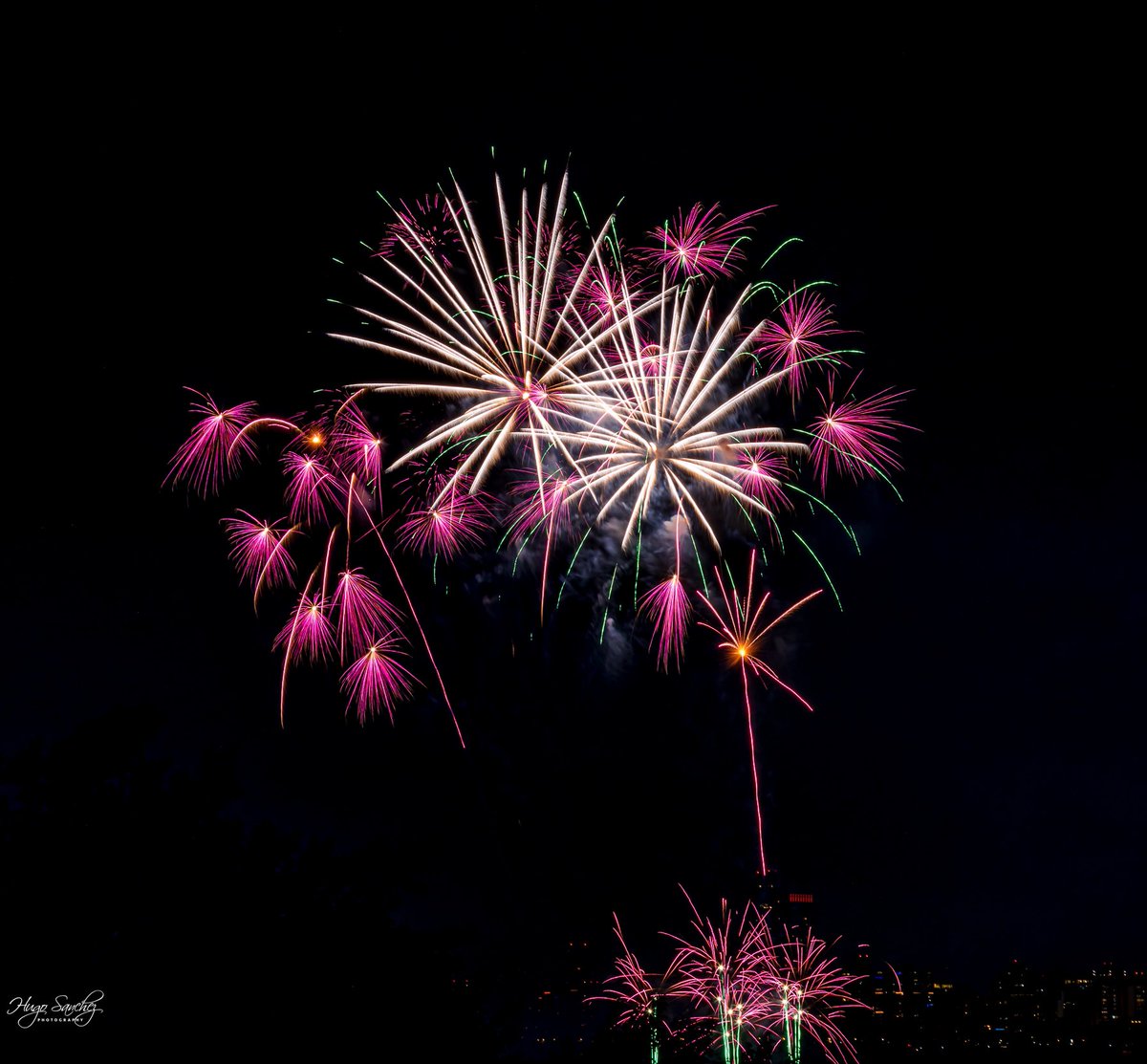 YEGHugo's tweet image. Canad谩 Day 2025. We have a great country and we love it 馃槏 #canada #alberta #edmonton #canadaday