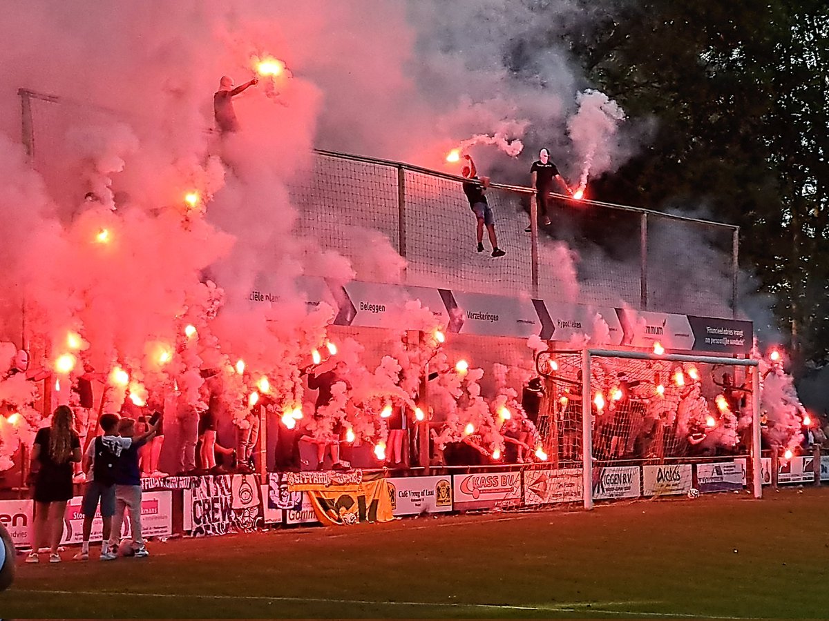 SjoerdVVV's tweet image. Sittard en Genk, deel 2.