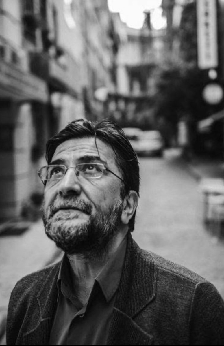 Bir Deli Kurt geçti bu dünyadan #NihatGenç mekanın cennet olsun.