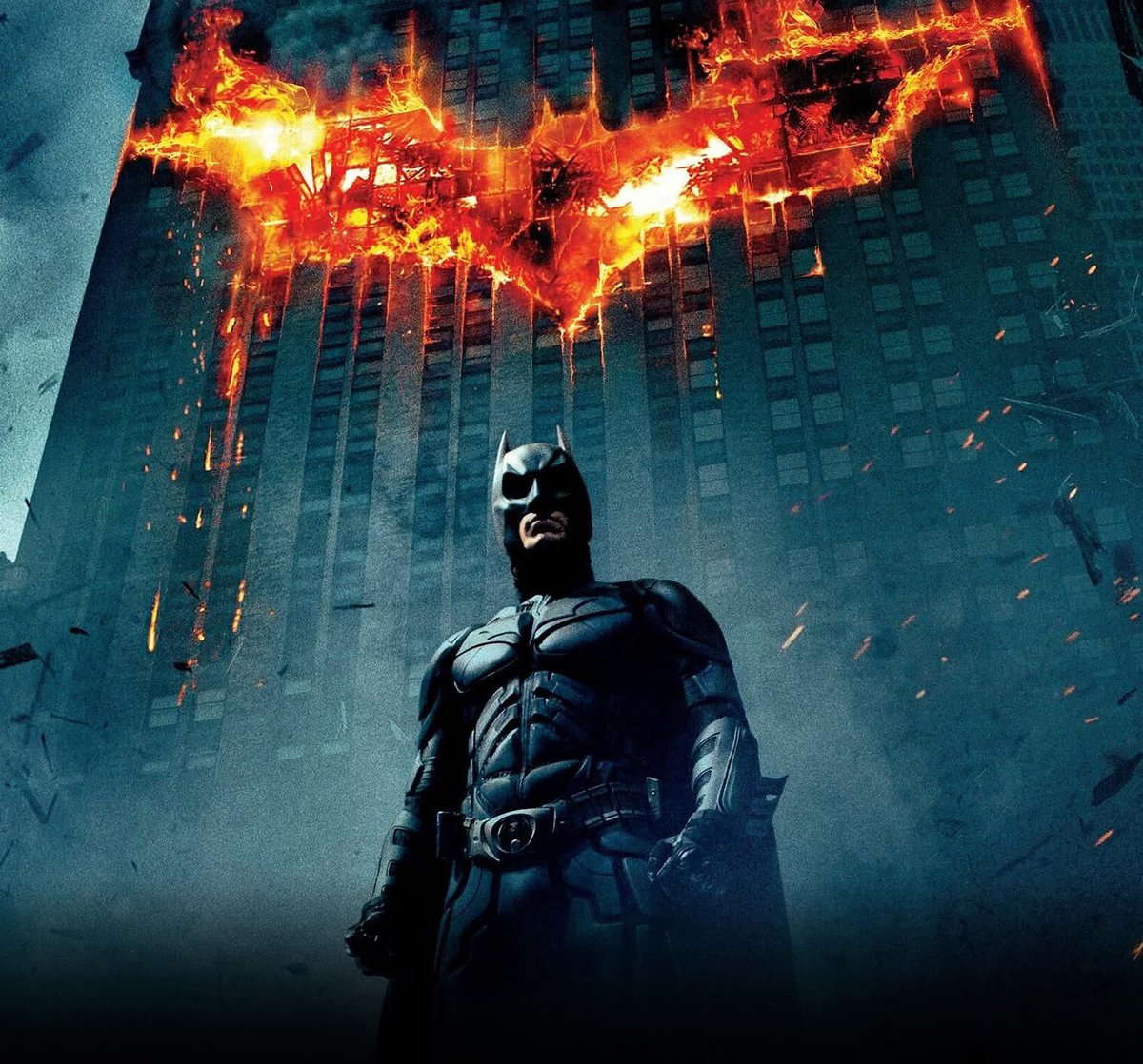 Es oficial, #TheDarkKnight ha sido elegida como la mejor película de superhéroes del siglo XXI. No cabe duda, es la mejor que existe 🥰🥰🥰🥰🥰