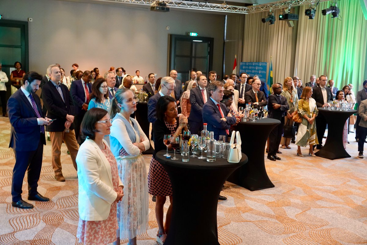 This evening, Amb. <a href="/DushimimanaL/">Dushimimana Lambert</a> welcomed Mr. Jelte van Wieren, Director of the Sub-Saharan Africa Dept. at <a href="/DutchMFA/">Dutch Ministry of Foreign Affairs 🇳🇱</a>, along with members of the diplomatic and international community, Rwandans, and friends of Rwanda, to the 31st celebration of Rwanda’s Liberation.
#Kwibohora31
