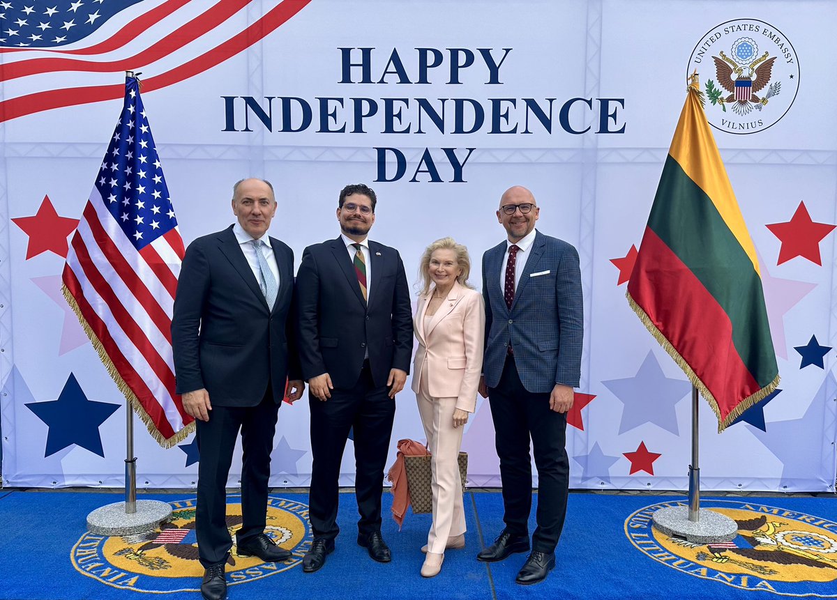 Nagy Dénes András (@nagydenesandras) on Twitter photo 🇺🇸🤝🏻🇭🇺🤝🏻🇱🇹 Let’s make #American-#Hungarian-#Lithuanian relations great again! I wish our close ally, the #USA a happy Independence Day!
📸 Chief Foreign and Security Policy Advisor <a href="/KudzmanasK/">Kestutis Kudzmanas</a>, Honorary Consul Kristina Bard and <a href="/tkubilius/">Tadas Kubilius</a> from <a href="/LithuaniaMFA/">Lithuania MFA | #StandWithUkraine</a> at the <a href="/USEmbVilnius/">U.S. Embassy Vilnius</a>. 🇺🇸🤝🏻🇭🇺🤝🏻🇱🇹 Let’s make #American-#Hungarian-#Lithuanian relations great again! I wish our close ally, the #USA a happy Independence Day!
📸 Chief Foreign and Security Policy Advisor <a href="/KudzmanasK/">Kestutis Kudzmanas</a>, Honorary Consul Kristina Bard and <a href="/tkubilius/">Tadas Kubilius</a> from <a href="/LithuaniaMFA/">Lithuania MFA | #StandWithUkraine</a> at the <a href="/USEmbVilnius/">U.S. Embassy Vilnius</a>.