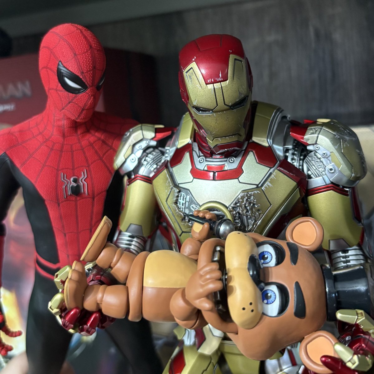 Should Hot Toys have the FNAF license?

Cool pic I took