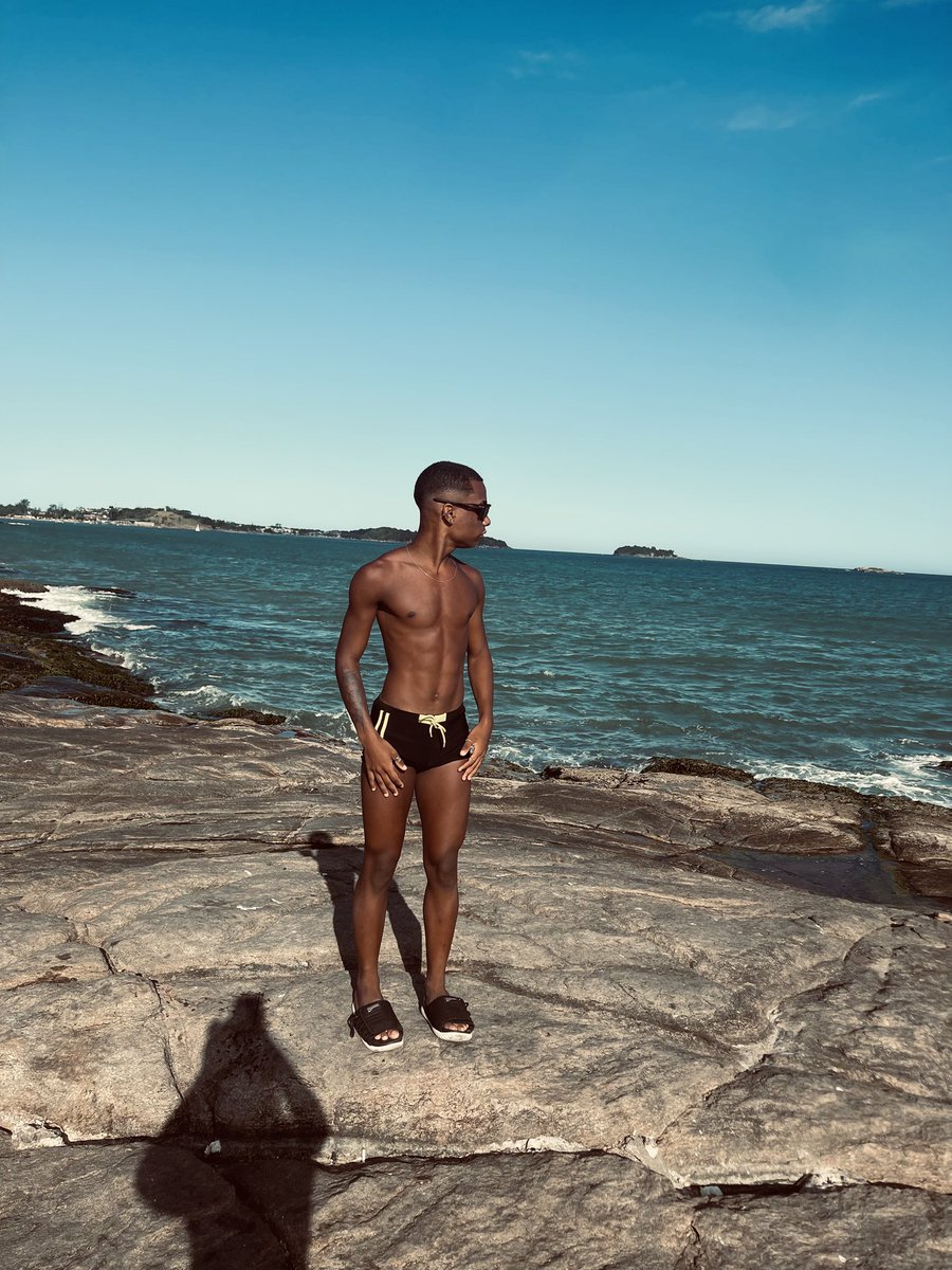 phelipe_da40739's tweet photo. 🧘🏽‍♂️ https://t.co/VCy9dm3o0E