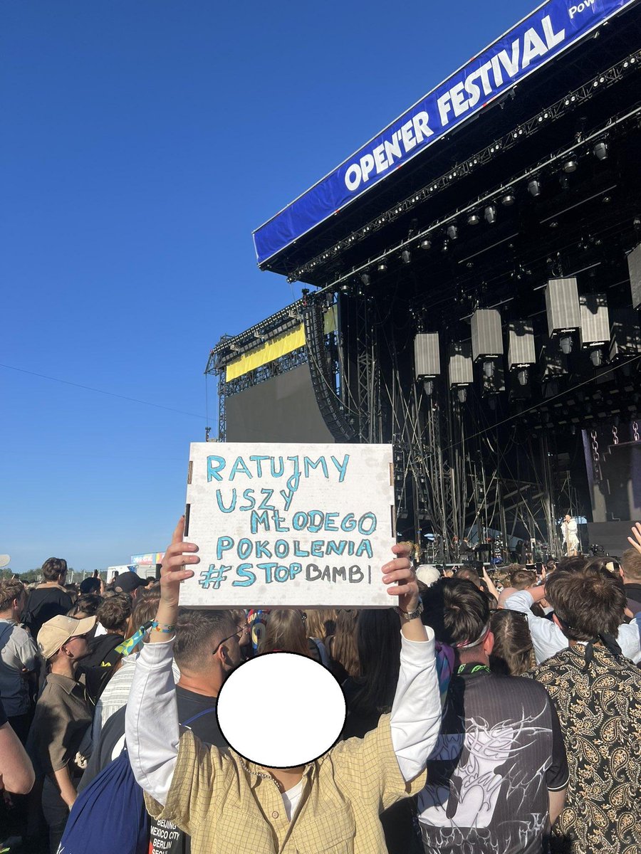 Pierwsze protesty...