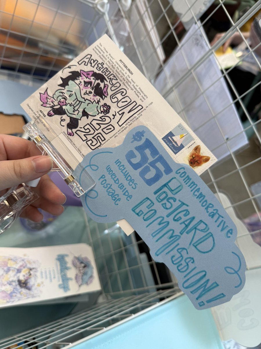 hoodiedogs_'s tweet image. come see me at AC!!! table JB29 all weekend 💞