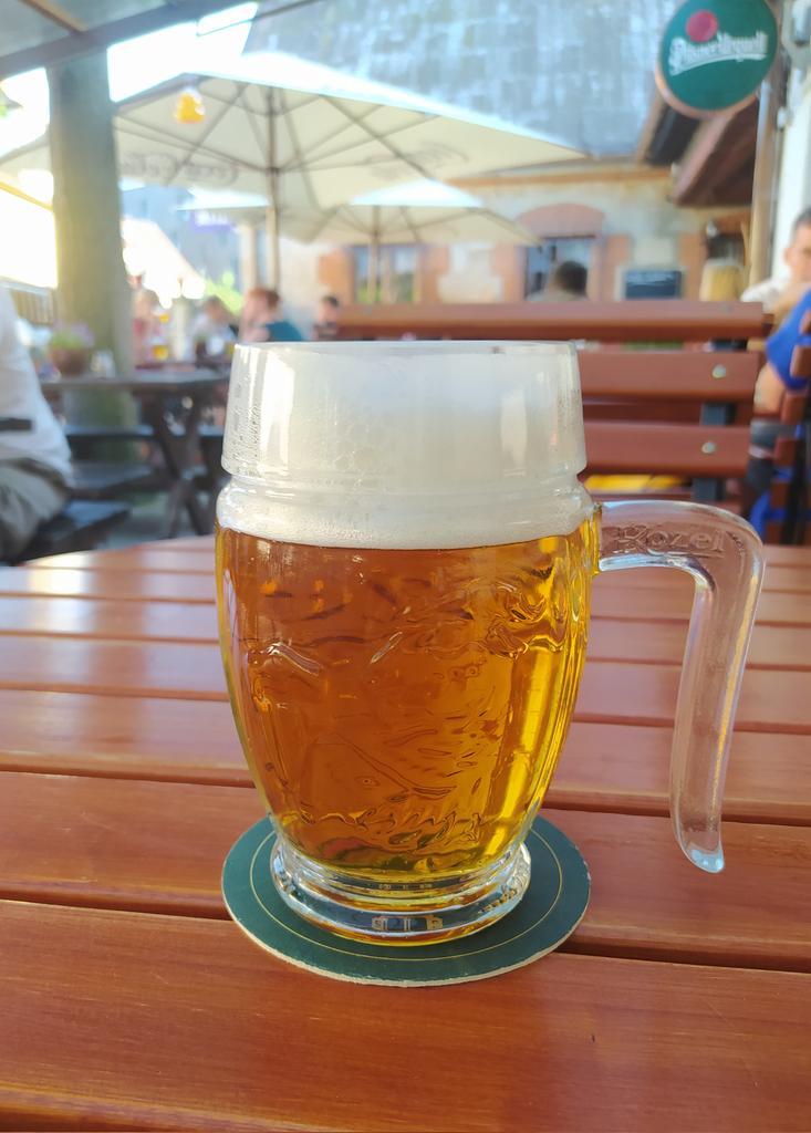 freakyblonde's tweet image. Když ze mne se v létě stává regulérní pivař... 😅

#Mácháč
#Doksy

🍺🍻😋