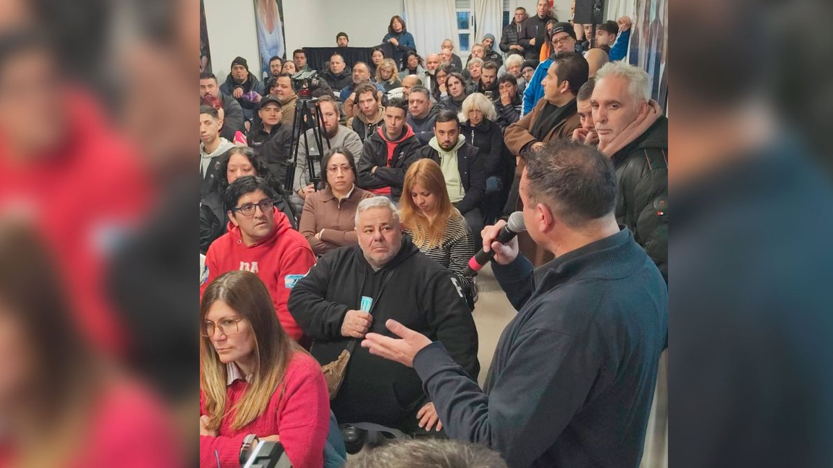 🇬🇲👥 HORACIO ARRECEYGOR PRESENTÓ EL LIBRO “PARA LA INDUSTRIALIZACIÓN CON JUSTICIA SOCIAL”

👤 El secretario General del sindicato realizó una exposición junto al autor del texto, Mario Gambacorta, en la delegación San Justo del SATSAID. 

Todos los detalles del encuentro 👇