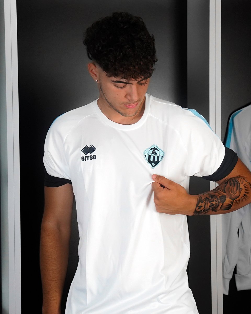 CDCS_Academy's tweet photo. 😈 Pablo Ortiz asciende y será jugador del Juvenil 'A'

🫡 El futbolista ya jugó en División de Honor la campaña pasada

#PPO👂 https://t.co/Si1WgIBZtV